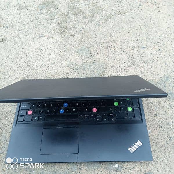 Lenovo thinkpad i5 8th generation 3