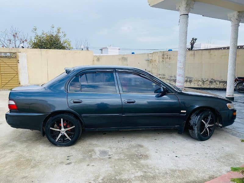 Toyota Corolla 2.0 D 1998 limited 3