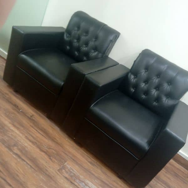 one month use office furniture for sale 2