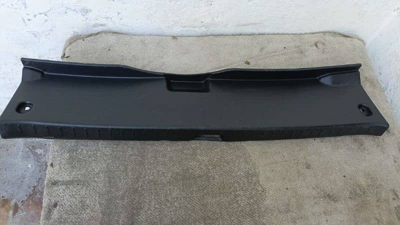 Toyota 13 Model XLI, Gli, Altis,SR (Trunk Lock Huq Cover) Read ad full 4