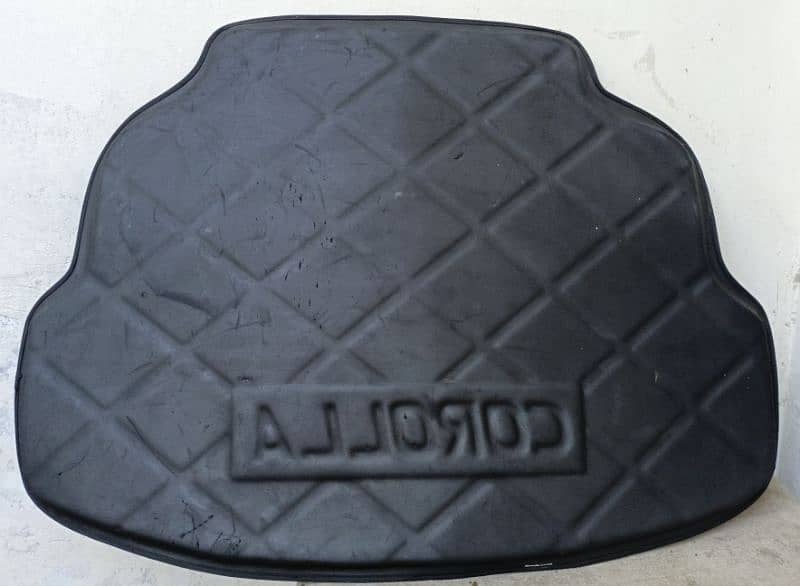 Toyota 13 Model XLI, Gli, Altis,SR (Trunk Stapny Rubber Cover) Read ad 1