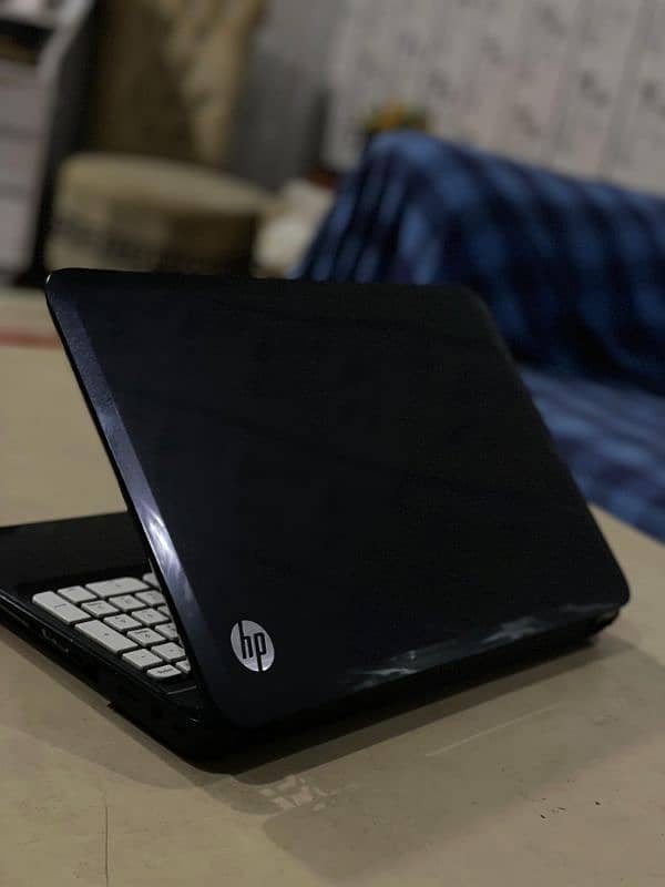 Hp laptop core i3 3rd generation 4