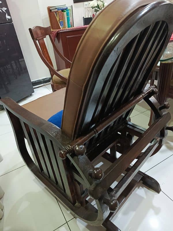 wooden vintage arm chair 2