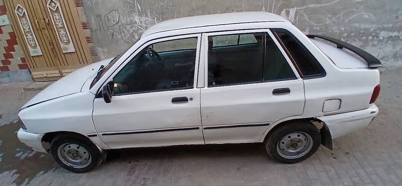 KIA Classic 2002 3