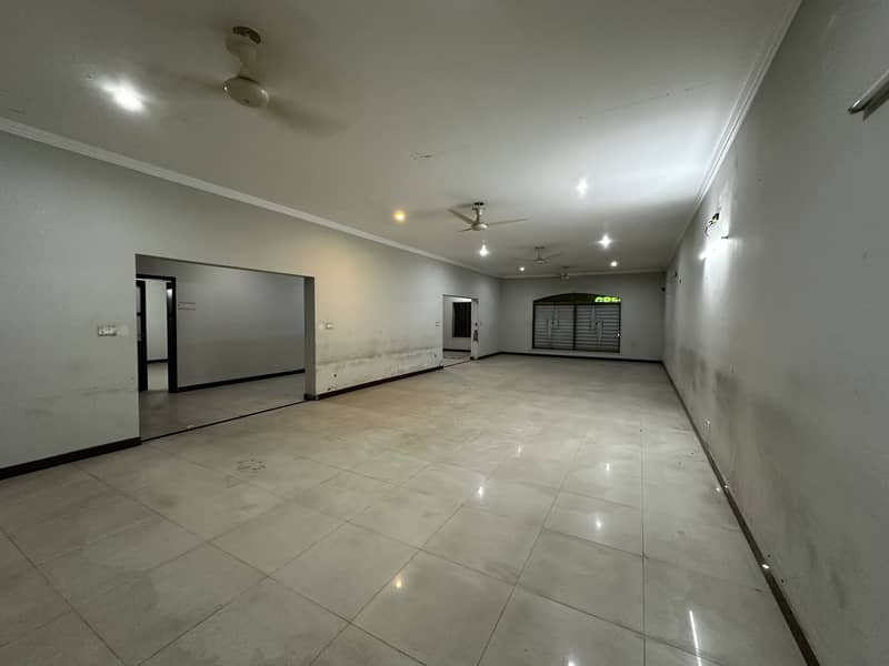 Commercial Office Available For Rent Kn Wapda Town 6