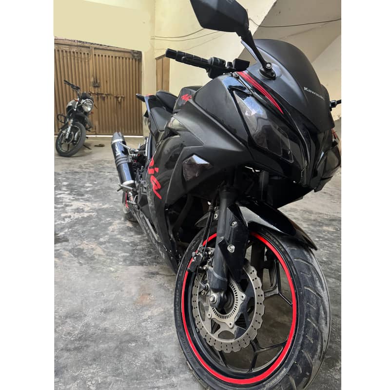 Kawasaki Ninja ZX300 Original 2016 negotiable Price 8