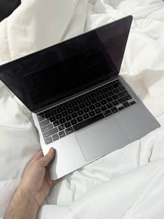 MacBook m1