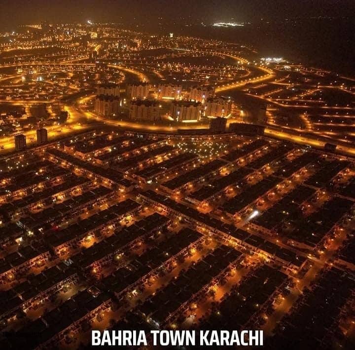 paragon Apartment for rent in bahria town karachi. 2