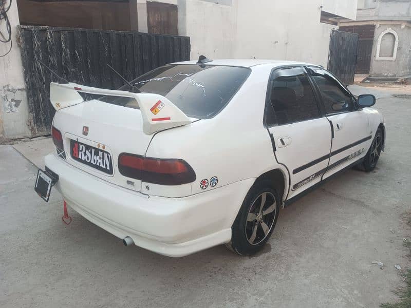 Honda Civic EXi 1995 9