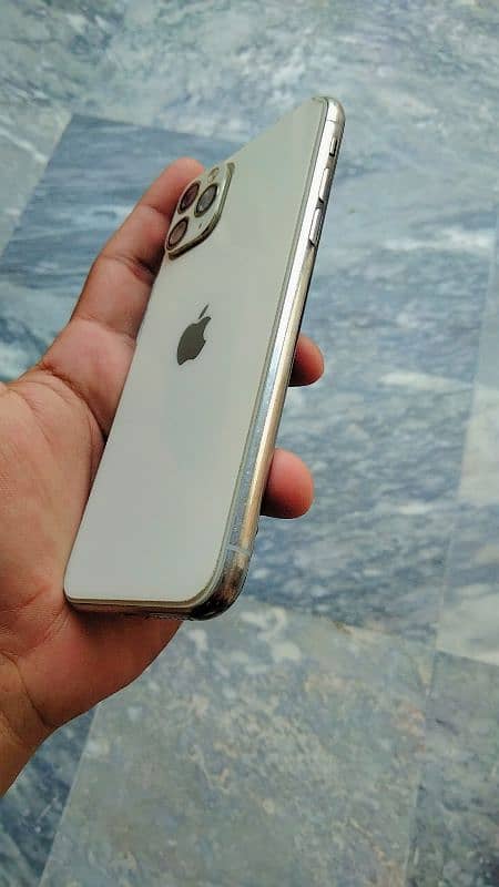 Iphone X ko 11 pro max banya ma convert Kya howa ha 2