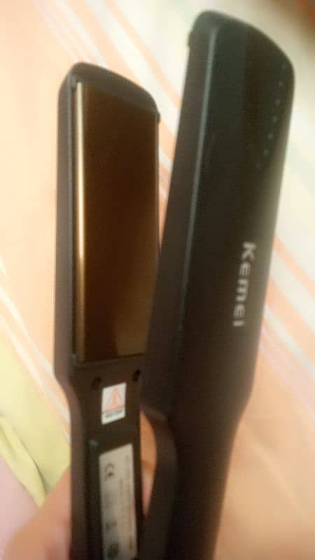 hair straightener 3