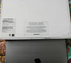 MacBook M1