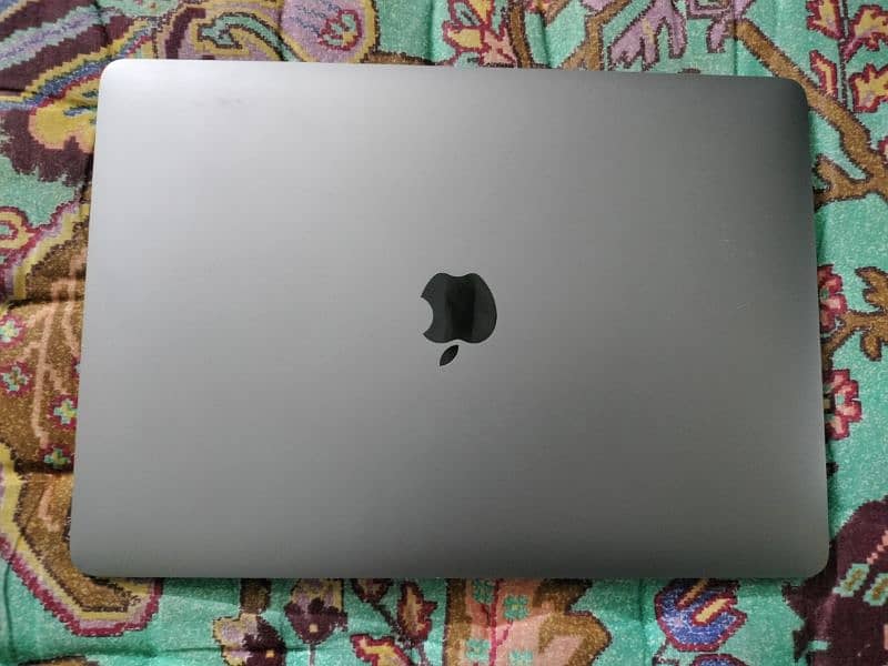 MacBook M1 3