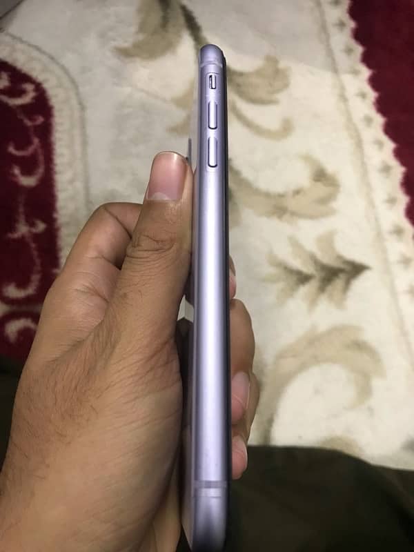 Iphone 11 64 GB (JV) 2