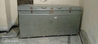 paiti payti paytee trunk iron storage