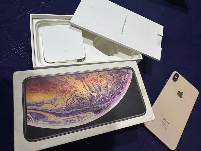 iPhone XS Max, 256gb, 10/10, non-pta 9