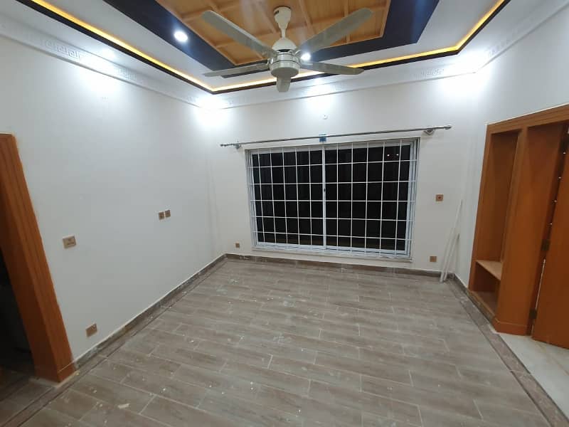 Brand New 2 kanal house 8 bedroom bahria Hamlet phase 7 bahria town Rawalpindi 14