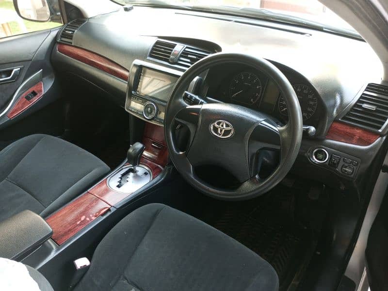 Toyota Premio 2007 Import 2012 Outclass Condition in DHA Karachi 3