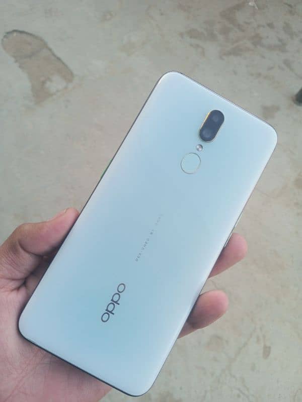 Oppo F11 256 GB 0