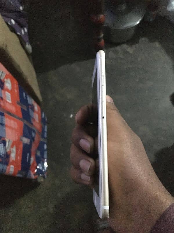 I phone 6plus 128gb pta approved official exchange possible. 3