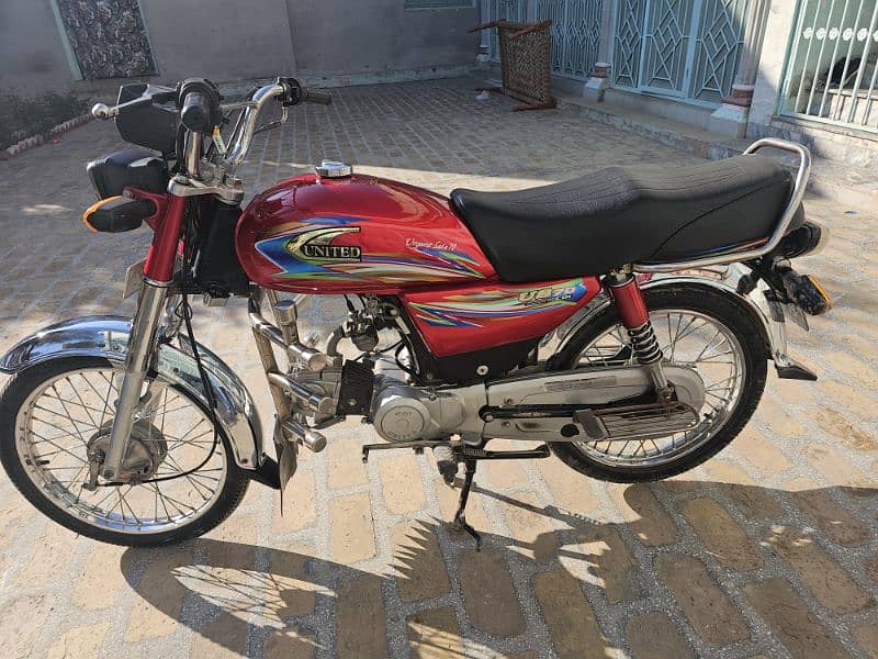 United Motorcycle for sale 6