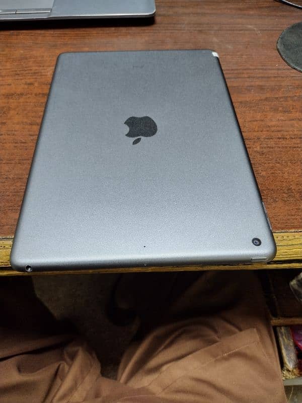 Ipad 9th Generation 64 GB 2