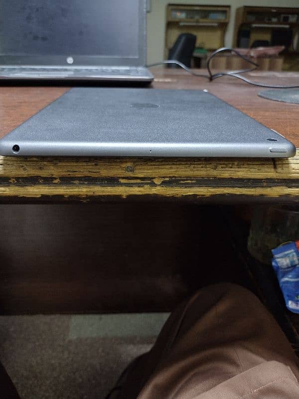 Ipad 9th Generation 64 GB 3