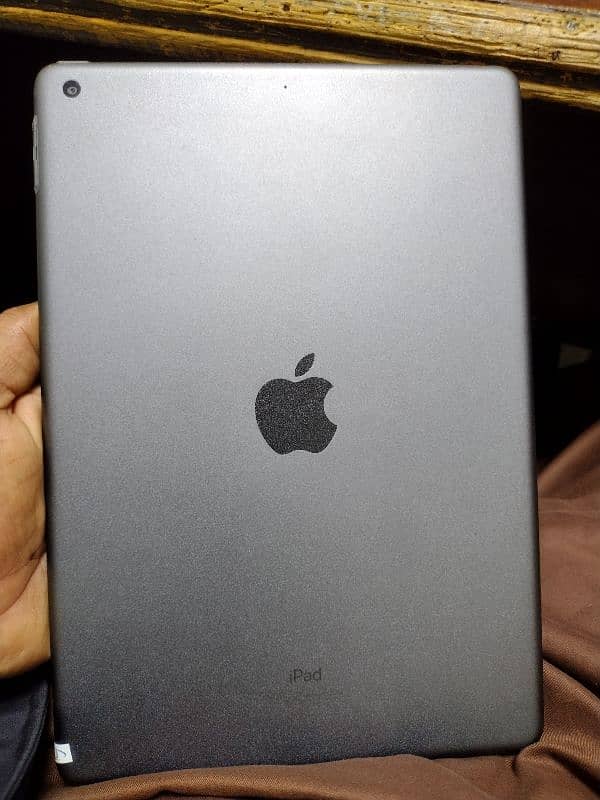 Ipad 9th Generation 64 GB 7