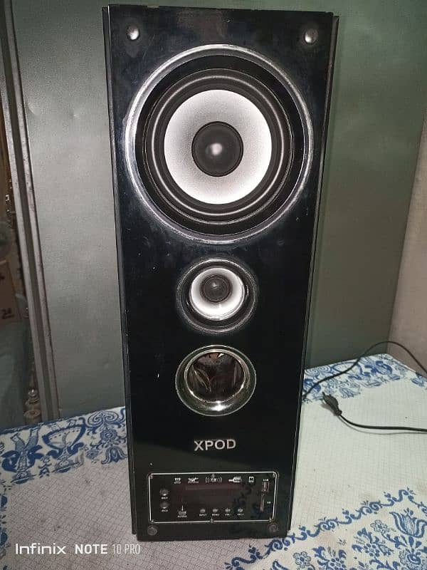 XPOD BLUETOOTH SPEAKERS/DJ SYSTEM 12