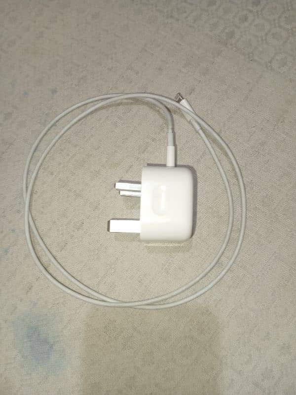 orignal iphone 11 charger 1