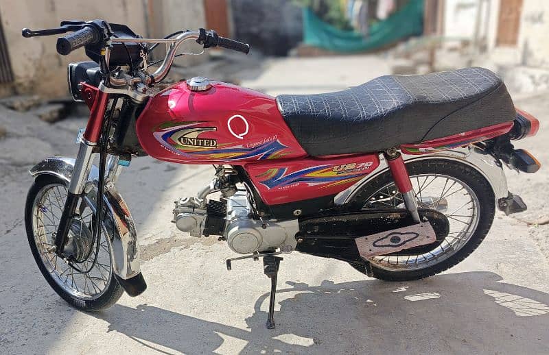 United 70 Rwp Number Bike lush condition 2