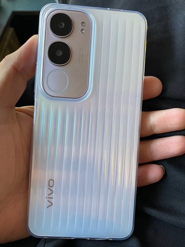 vivo y19s 3