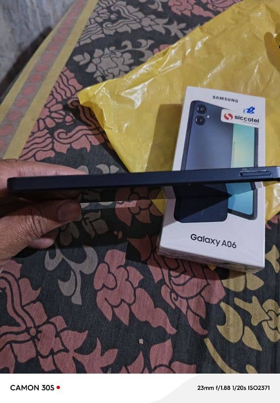 samsung a06 brand new 8