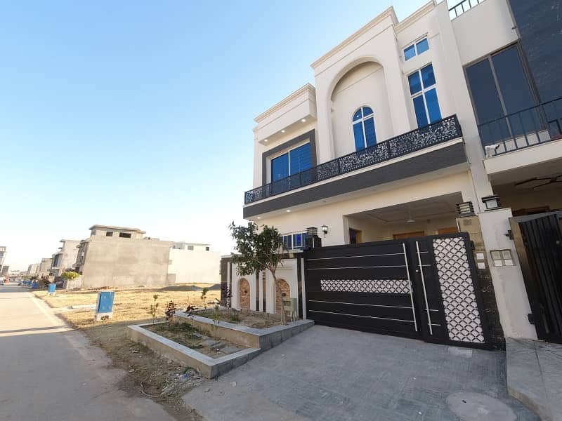 5 Marla Double Unit House Available. For Sale in Faisal Town F-18 Block C Islamabad. 1