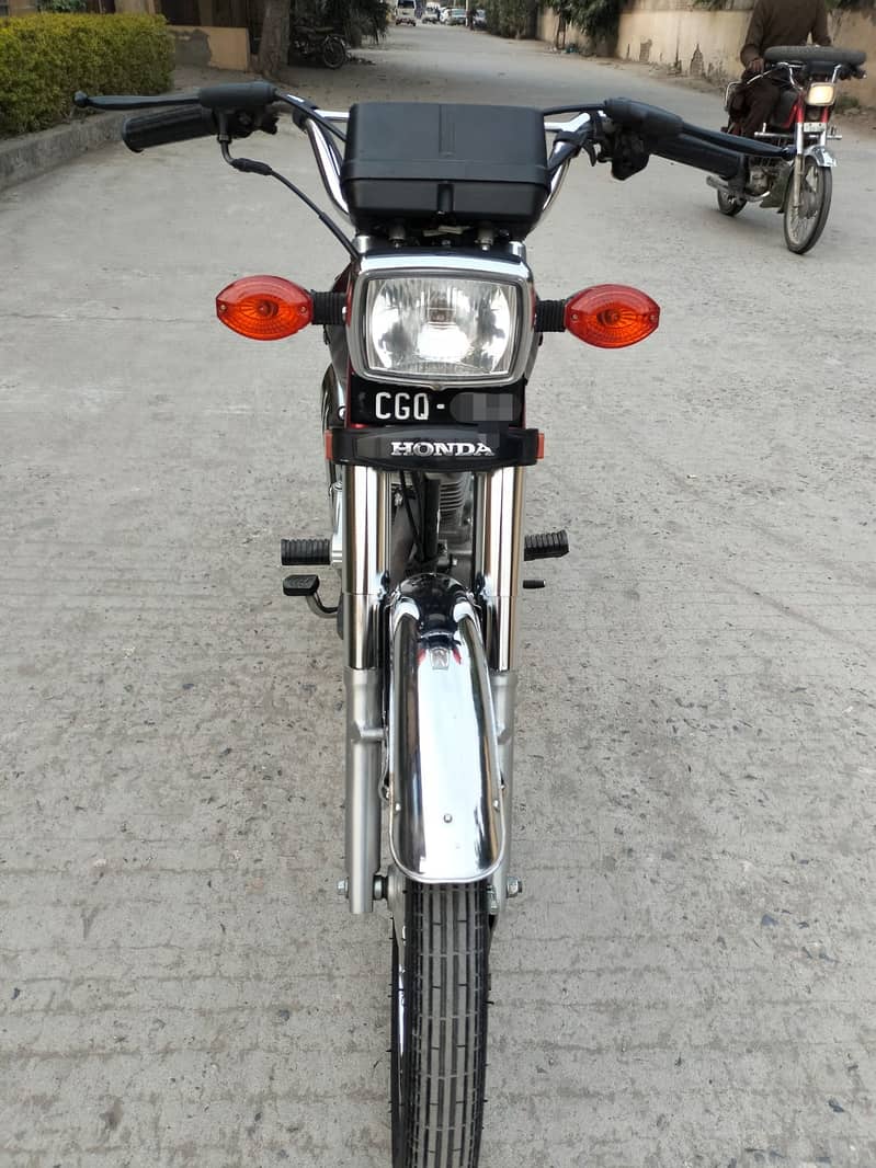 Honda CG 125 2023 17