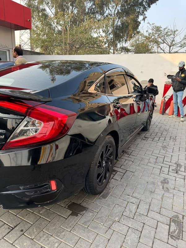 Honda Civic RS 2019 4