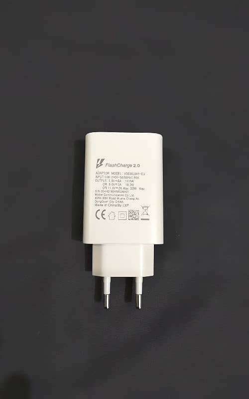 Vivo flash adopter 33 watt 0