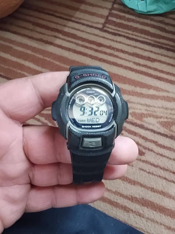 Casio G Shock  GW 002J 1