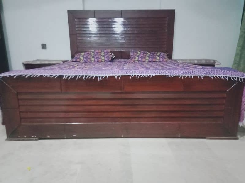 use furniture bed side table dressing no mattress phone no 3146591717 4