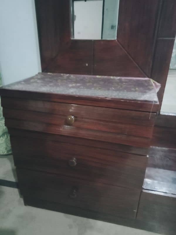 use furniture bed side table dressing no mattress phone no 3146591717 6