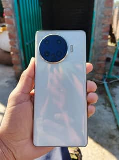 Tecno spark 20 pro plus with box charg