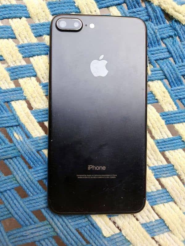 i phone 7 plus pta proved official btry 128Gb 2