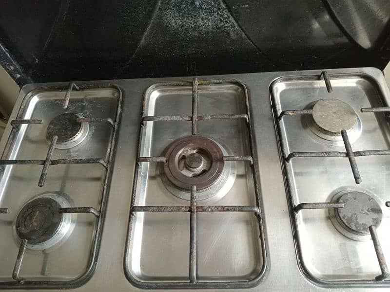 oven 4 sale  good condition 0