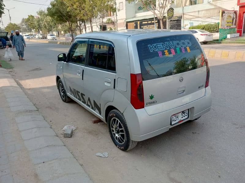 Suzuki Alto Lapin 2013 1