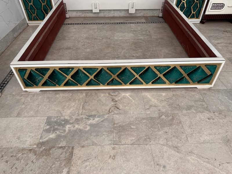 Bed/Double bed/single bed/king size bed/wood bed/poshish bed/Furnitur 6
