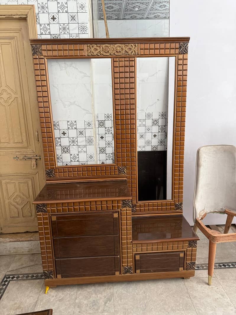 Bed/Double bed/single bed/king size bed/wood bed/poshish bed/Furnitur 7