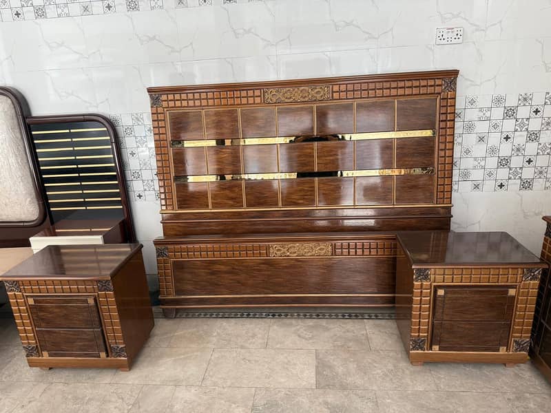Bed/Double bed/single bed/king size bed/wood bed/poshish bed/Furnitur 12