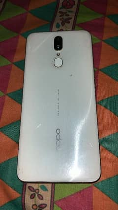 Oppo F11