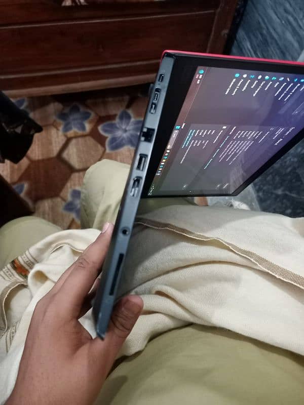 Thinkpad i7 8 Gen 3