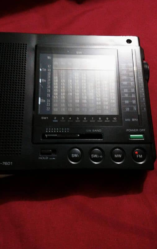 Sony Radio ICF 7601 World Band Radio 4